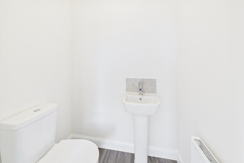 P61 Callendar Cloakroom Wc Pic