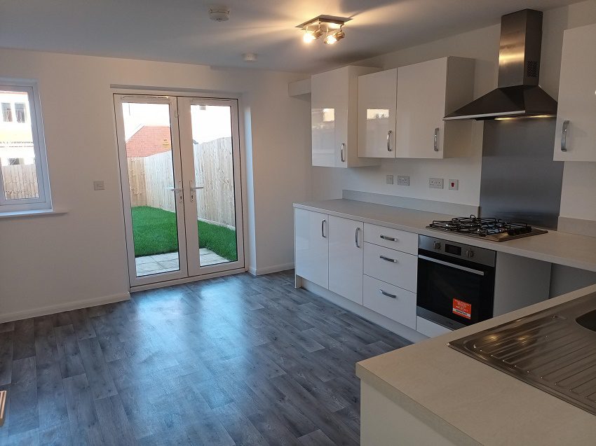 P10 Bamford Kitchen Patio Inc Garden