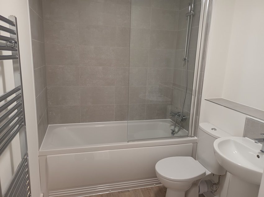 P12 Clarendon Bathroom2 19032026