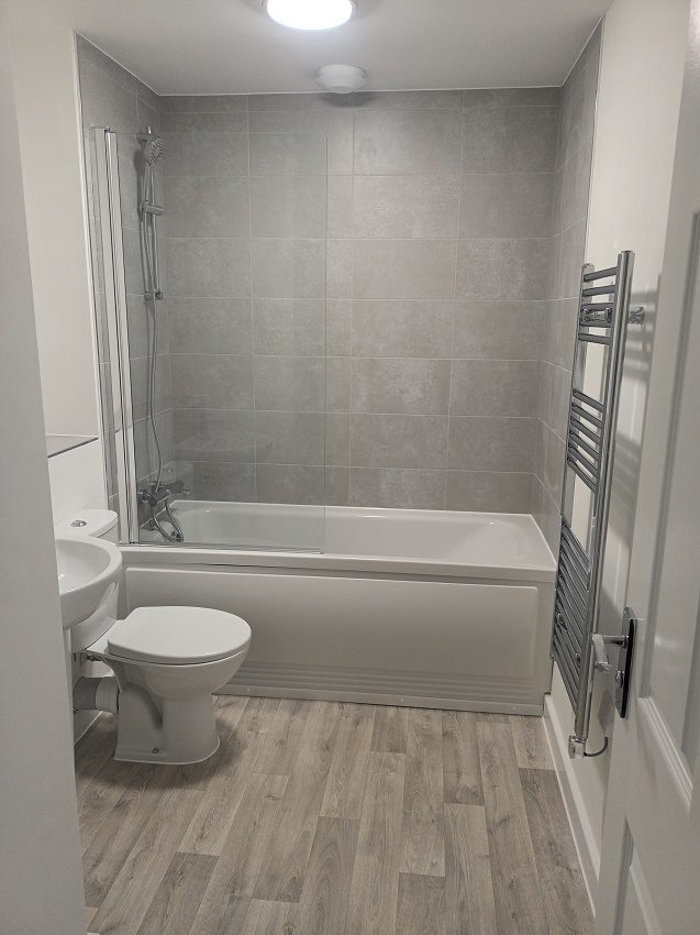 P6 Clarendon Bathroom