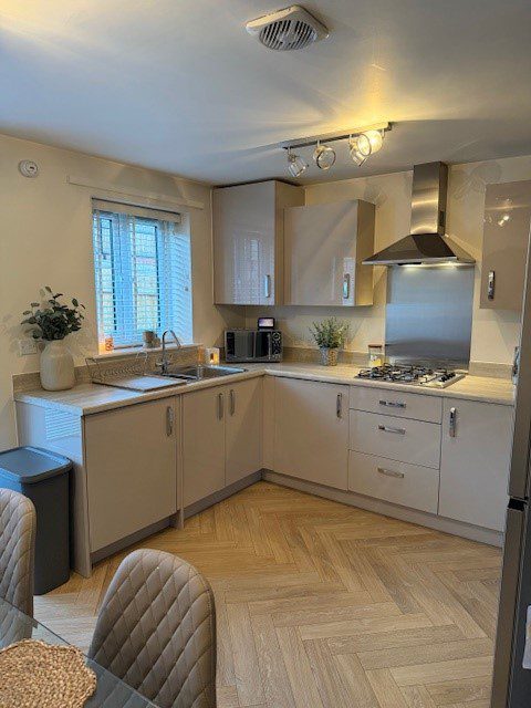 9 Clover Avenue Kitchen