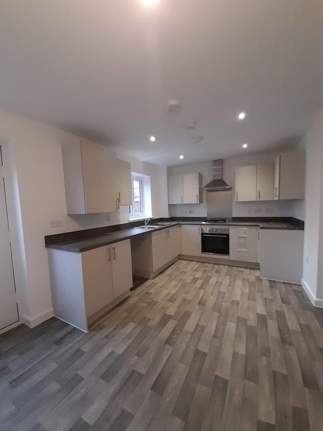 P362 Yew Tree Kitchen2