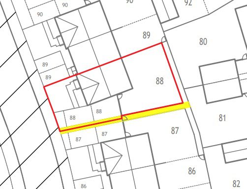 P88 Yew Tree Boundary