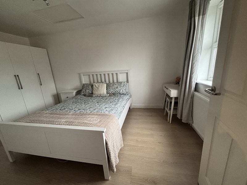 30 Berrowside Bedroom 2