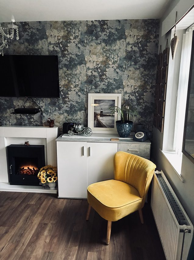 17 Bell Court Lounge 3