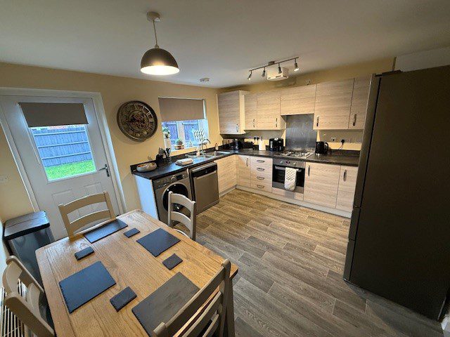 7 Oldbury Close Kitchen