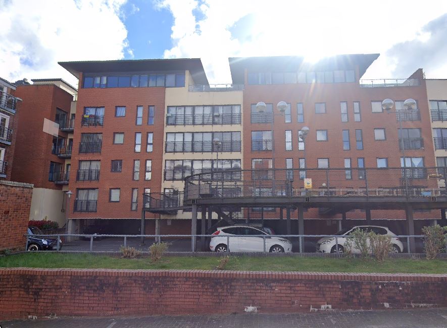 Flat 8, 8 Rea Place Front