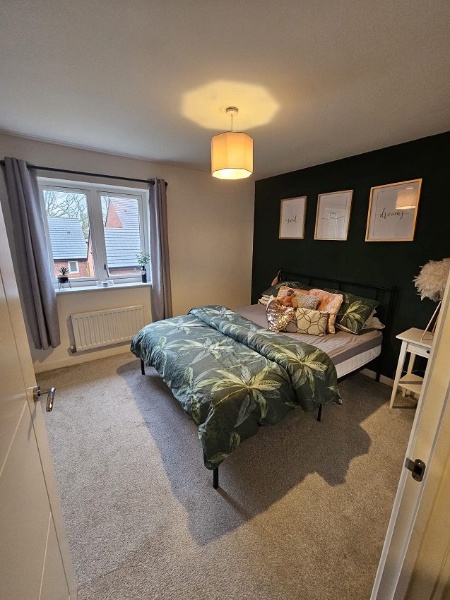 34 Ploughmans Lane Bedroom (2)