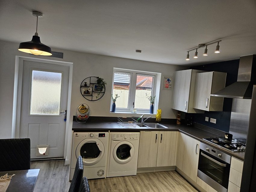 34 Ploughmans Lane Kitchen (4)