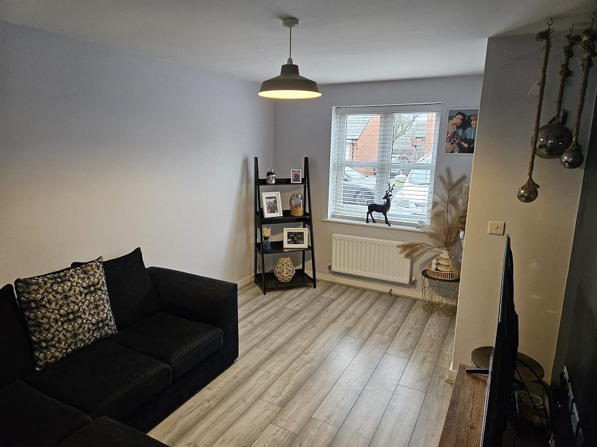 34 Ploughmans Lane Lounge