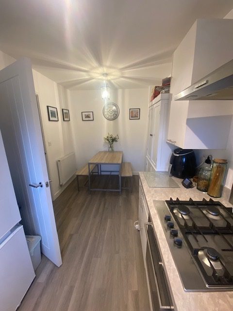 6 Oak Tree Kitchen #2