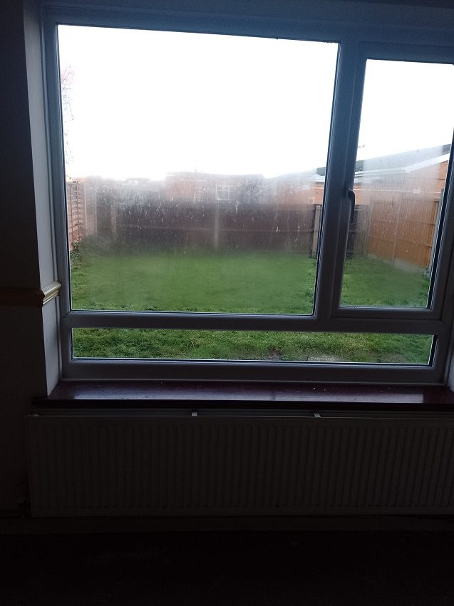 6 Ploughmans Close Lounge 2