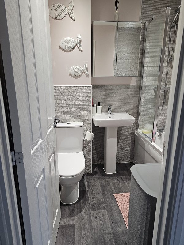 8 Cofa Road 1000029645