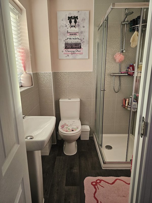 8 Cofa Road 1000029648