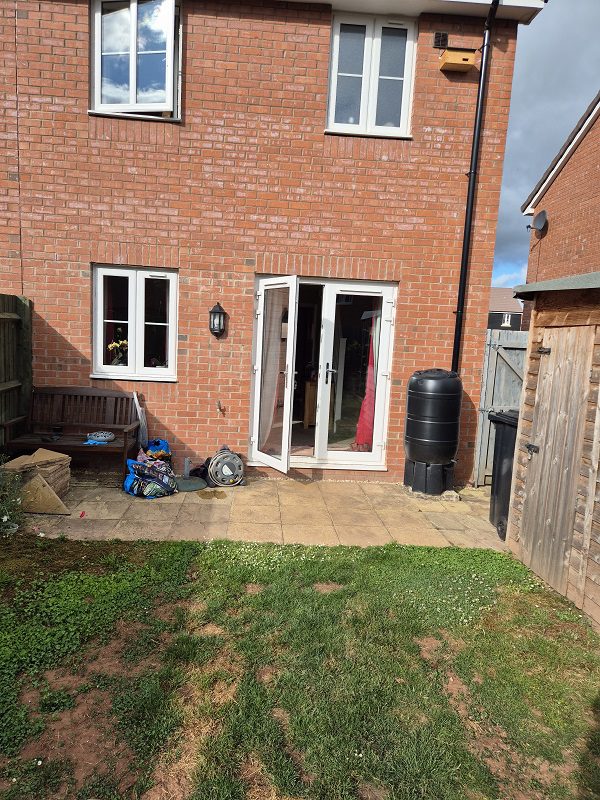 8 Herwick Close Back