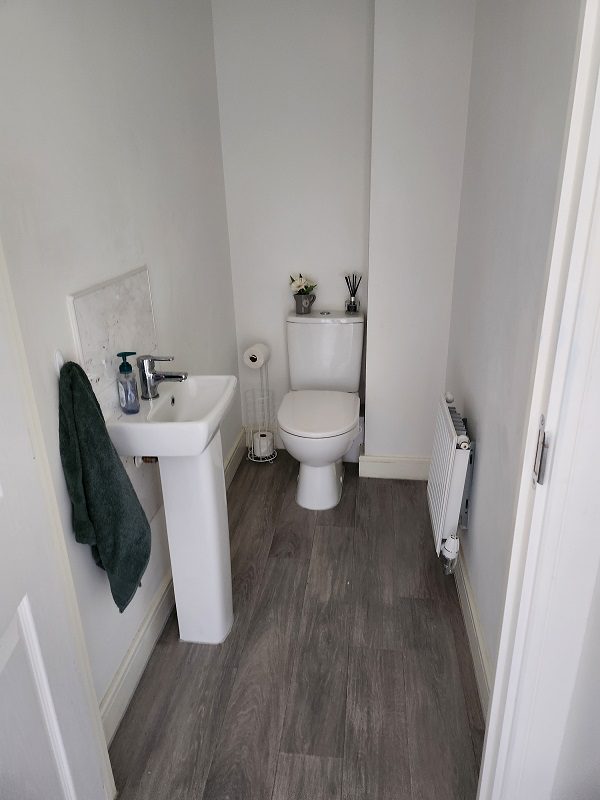 6 Cofa Downstairs Wc