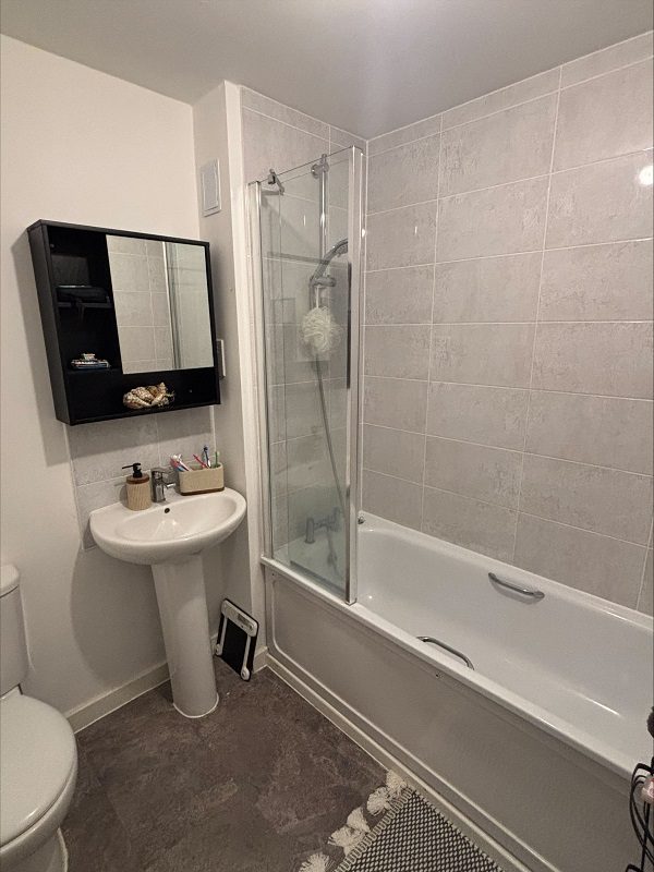 8 Moat Lane Processed 4a99e211 B014 40ae A046 393ac081f236