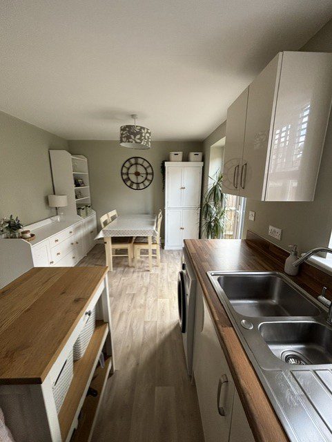 19 Acorn Road Kitchen 2