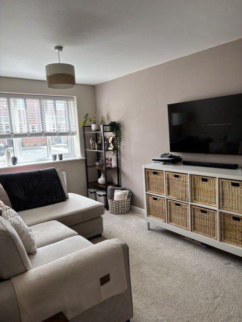 19 Acorn Road Living Room 1