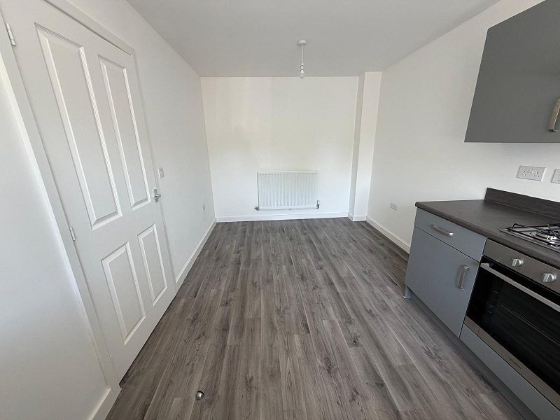 4 Giles Court 17