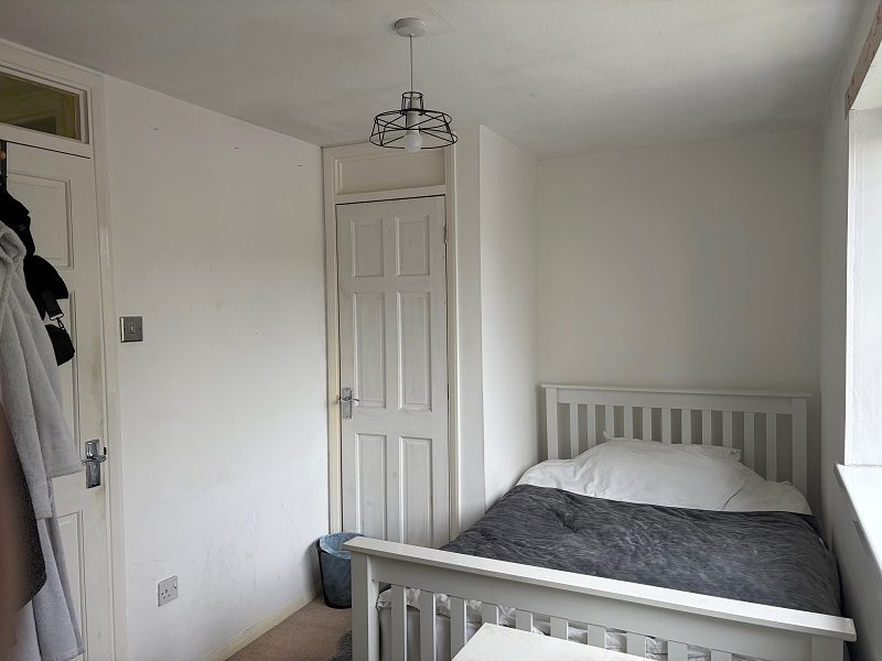 7 Lea Walk Second Bedroom