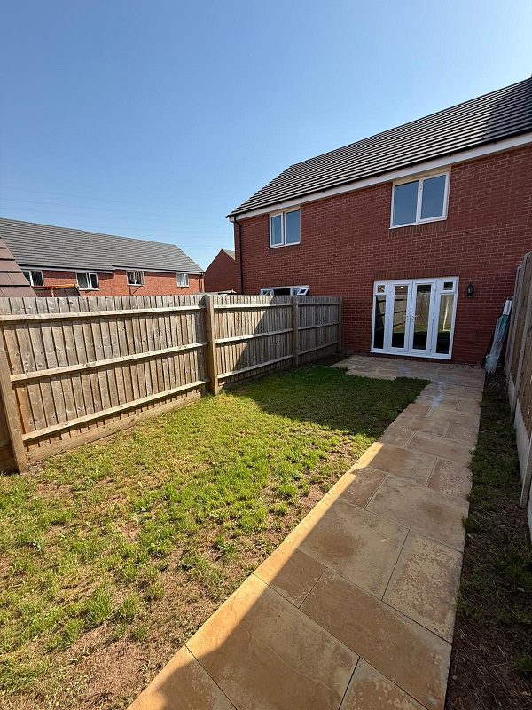 9 Millers Walk 15
