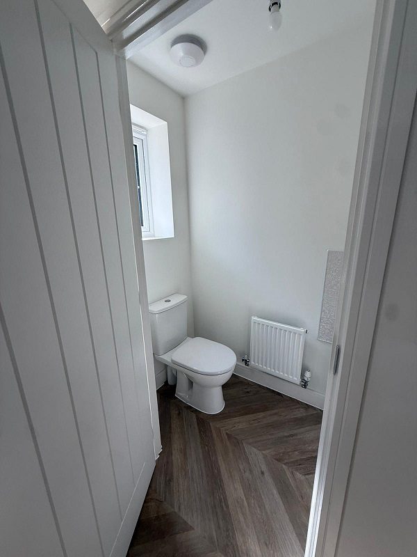 9 Millers Walk 17