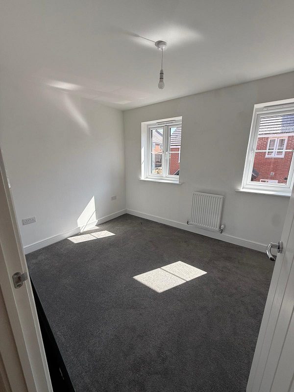 9 Millers Walk 28