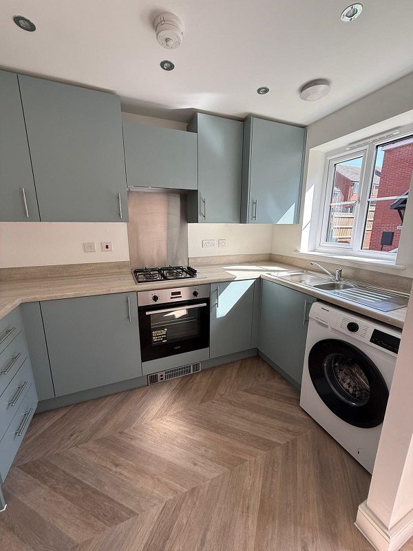 9 Millers Walk 34