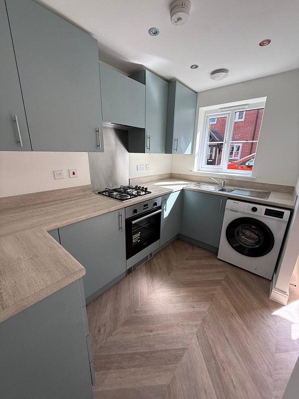 9 Millers Walk 37